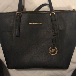 Michael Kors Purse/tote